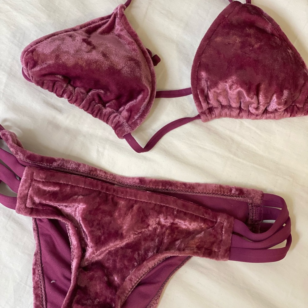 Zaful: Velvet Bikini